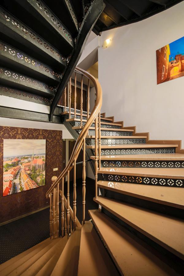 الشقق الفندقية فروتسواففي  Boogie Deluxe Old Town المظهر الخارجي الصورة